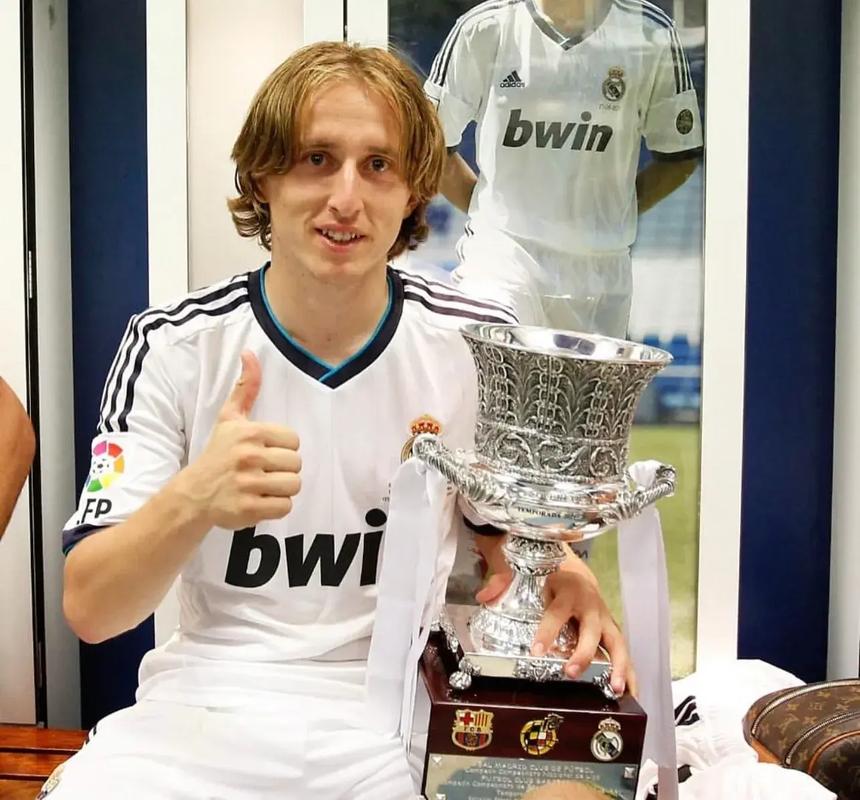 最强的盾！枪手防守五大联赛最强，仅失7球+8场零封