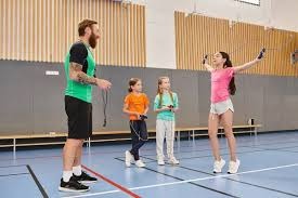 陈子豪连续建功助队取胜