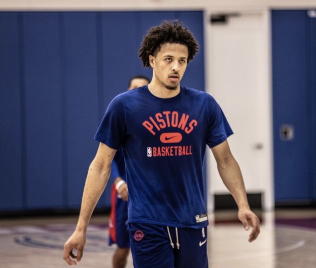 人物的详细 人物的详细